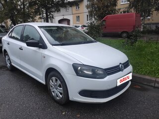 2015 Volkswagen Polo V, белый, 645000 рублей, вид 3