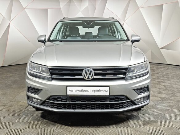 2020 Volkswagen Tiguan II, серебристый - вид 6