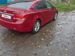 2010 Chevrolet Cruze I, красный, 470000 рублей, вид 3