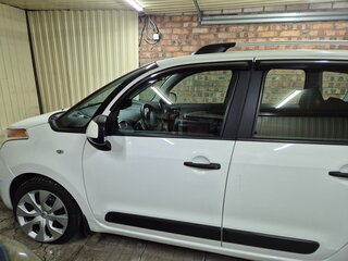 2012 Citroen C3 Picasso I, белый, 600000 рублей, вид 4