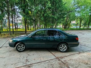1998 Toyota Corona Premio X (T210), зелёный, 370000 рублей, вид 3