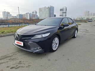 2021 Toyota Camry VIII (XV70), чёрный, 4250000 рублей, вид 1