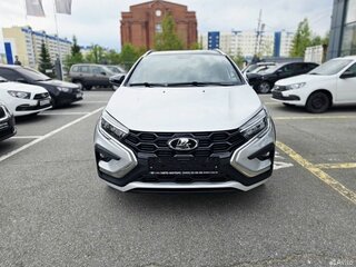 2026 Lada (ВАЗ) Vesta SW Cross I Рестайлинг (NG), серебристый, 2043000 рублей, вид 2