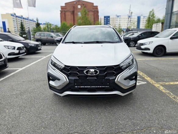 2026 Lada (ВАЗ) Vesta SW Cross I Рестайлинг (NG), серебристый, 2043000 рублей - вид 1