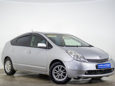 Toyota Prius II Рестайлинг (XW20)