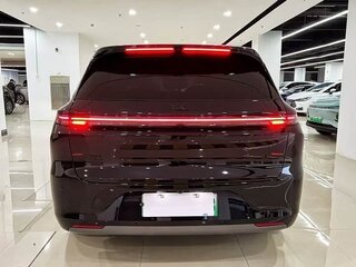 2024 Li Auto (Lixiang) L6 I, чёрный, 5456033 рублей, вид 5