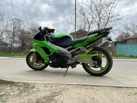 2000 Kawasaki ZX-9R Ninja, зелёный, 330000 рублей, вид 1