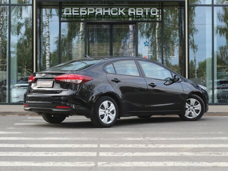 2018 Kia Cerato III Рестайлинг (Classic), чёрный, 1495000 рублей, вид 4