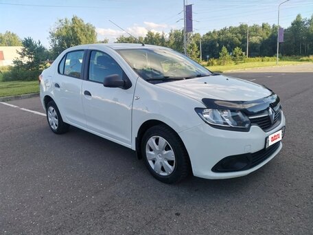 2017 Renault Logan II, белый, 550000 рублей, вид 2