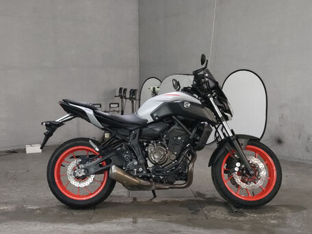 2019 Yamaha MT-07 (FZ-07), белый, 560000 рублей, вид 3