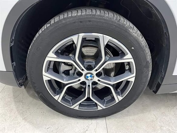 2023 BMW X1 Long 20Li sDrive III (U11/U12), белый, 2766000 рублей - вид 9