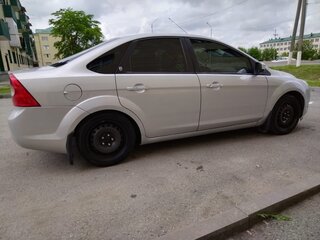2009 Ford Focus II Рестайлинг, серебристый, 560000 рублей, вид 2