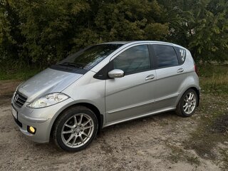 2008 Mercedes-Benz A-Класс 200 II (W169) Рестайлинг, серебристый, 900000 рублей, вид 5