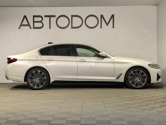 2020 BMW 5 серии 520d VII (G30/G31/G38) Рестайлинг, белый, 3830000 рублей - вид 6