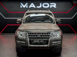 2015 Mitsubishi Pajero IV Рестайлинг 2, коричневый, 2440000 рублей, вид 2