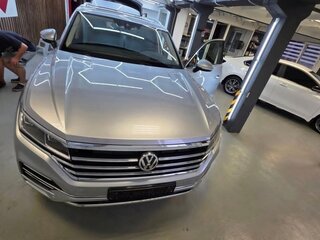 2020 Volkswagen Touareg III, серый, 5500000 рублей, вид 5