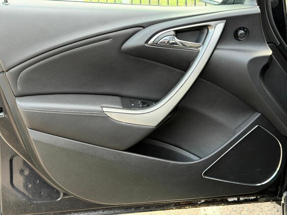 2010 Opel Astra J, чёрный, 649000 рублей - вид 14