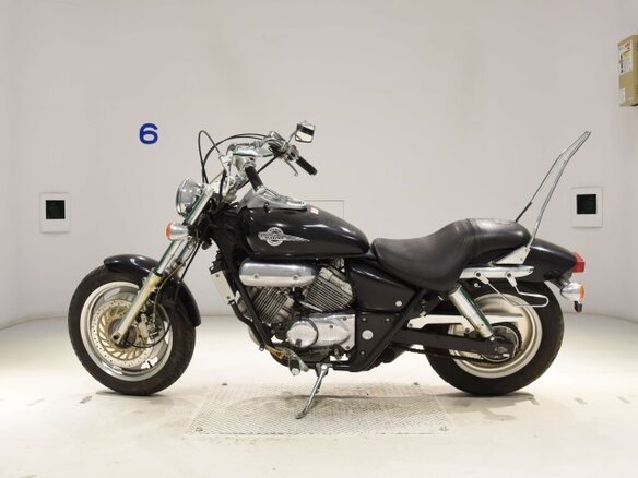1996 Honda Magna, чёрный, 332000 рублей - вид 5