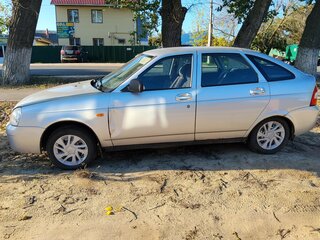 2010 Lada (ВАЗ) Priora I, серебристый, 230000 рублей, вид 2