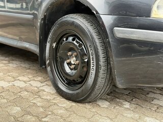 2008 Skoda Octavia I (A4) Рестайлинг, чёрный, 235000 рублей, вид 5