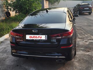 2019 Kia Optima IV Рестайлинг, чёрный, 1898000 рублей, вид 3
