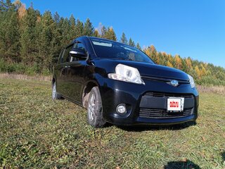2012 Toyota Sienta I Рестайлинг 2, чёрный, 960000 рублей, вид 3