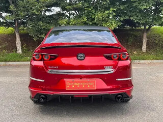 2023 Mazda 3 Axela IV (BP), красный, 1366000 рублей, вид 5