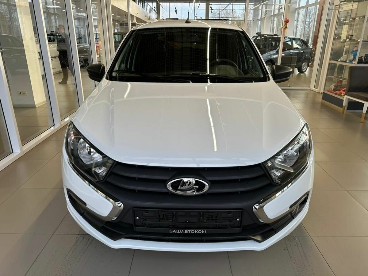 Открыть фотографии: Lada (ВАЗ) Granta I Рестайлинг