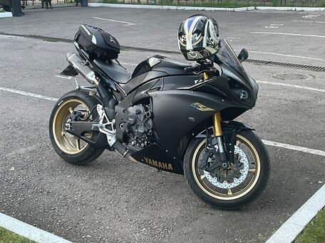 2009 Yamaha YZF-R1, чёрный, 1100000 рублей, вид 2