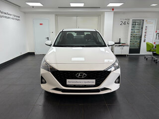 2022 Hyundai Solaris II Рестайлинг, белый, 1495000 рублей, вид 2