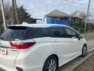 2016 Honda Shuttle II, белый, 1390000 рублей, вид 2