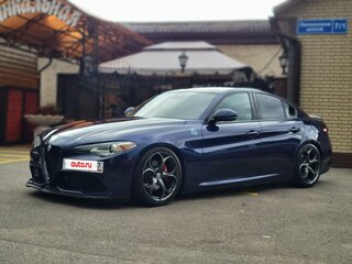 2017 Alfa Romeo Giulia II (952), синий, 2500000 рублей, вид 5