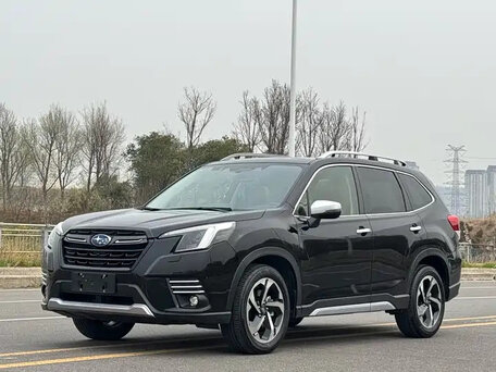 2023 Subaru Forester V Рестайлинг, чёрный, 3400000 рублей, вид 1