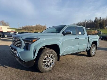 Toyota Tacoma IV