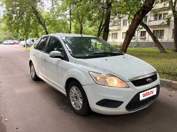 2008 Ford Focus II Рестайлинг, белый, 380000 рублей - вид 5