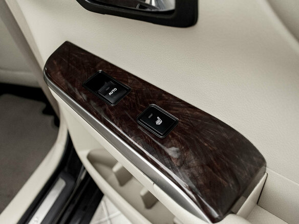 2016 Toyota Camry VII (XV50) Рестайлинг, чёрный - вид 27