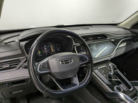 2023 Geely Atlas Pro, белый, 1700000 рублей - вид 12