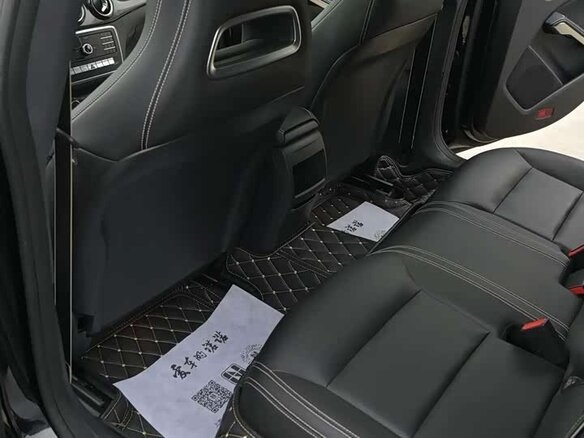2019 Mercedes-Benz CLA 200 I (C117, X117) Рестайлинг, чёрный, 1520000 рублей - вид 12