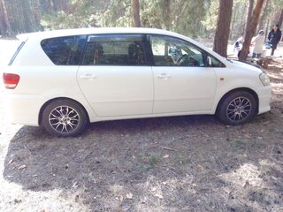 2003 Toyota Ipsum II (M20), белый, 820000 рублей, вид 4