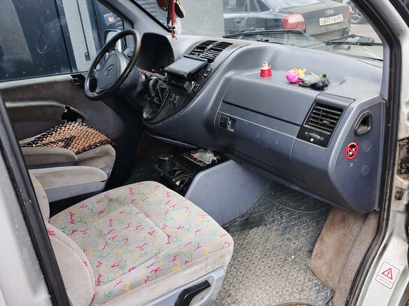 1998 Mercedes-Benz Vito 114 I (W638), серебристый, 310000 рублей - вид 10