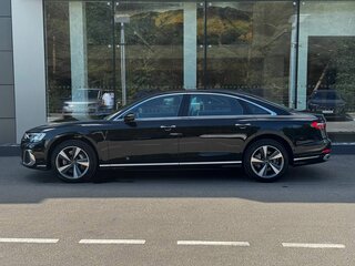 2025 Audi A8 Long 55 TFSI IV (D5) Рестайлинг, чёрный, 21000000 рублей, вид 3