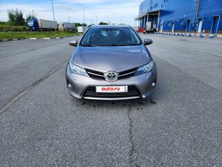 2013 Toyota Auris II, серебристый, 1000000 рублей, вид 2