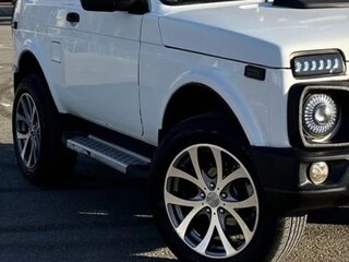 2009 Lada (ВАЗ) 2121 (4x4) I Рестайлинг, белый, 415000 рублей, вид 4