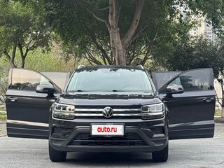 2022 Volkswagen Tharu I, чёрный, 1450000 рублей, вид 2