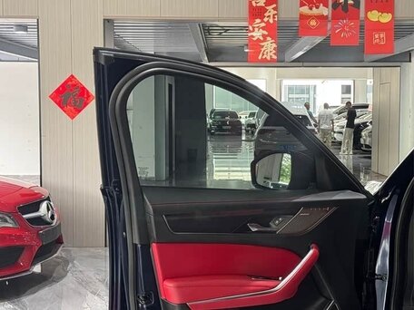 2024 Jaguar F-Pace I Рестайлинг, синий, 4720000 рублей, вид 4