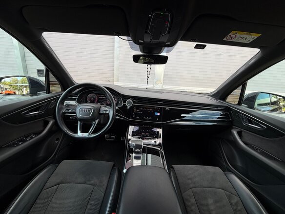 2020 Audi Q7 45 TDI II (4M) Рестайлинг, чёрный, 5900000 рублей - вид 7