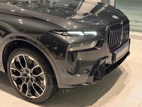 2025 BMW X7 40d I (G07) Рестайлинг, чёрный, 16250000 рублей, вид 3