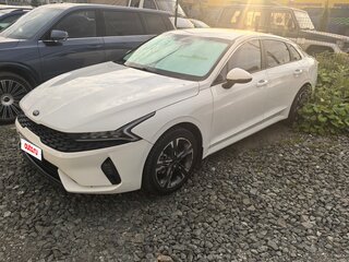 2020 Kia K5 III, белый, 2350000 рублей, вид 3