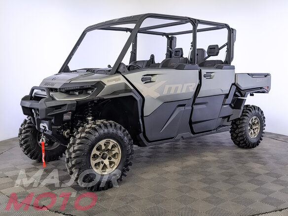 2025 BRP Can-Am Defender Max, зелёный, 4999000 рублей