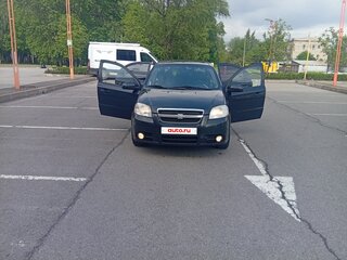 2009 Chevrolet Aveo I Рестайлинг, чёрный, 260000 рублей, вид 2